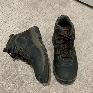 Kids Timberland Hiking boots (US 11 toddler)